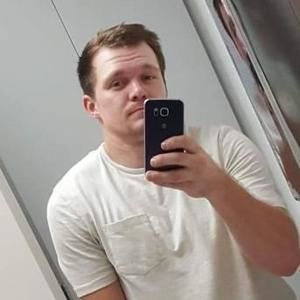 Meet your Posher, Travis